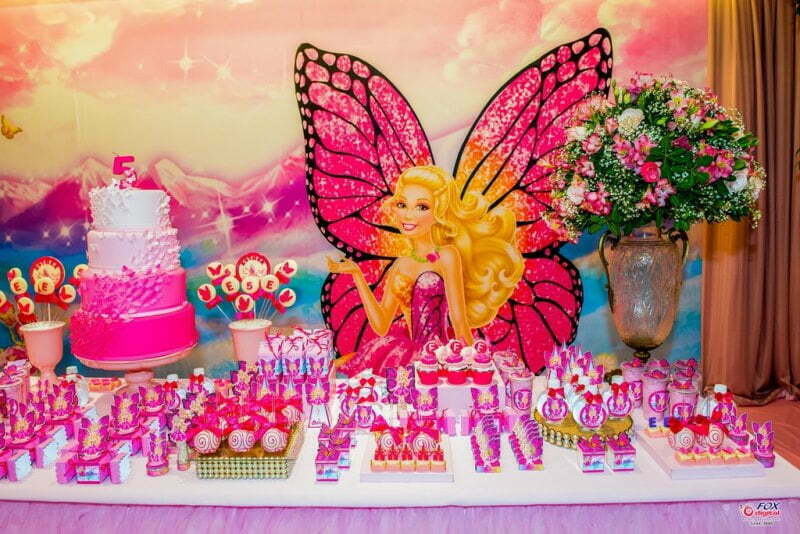 Barbie cake  Festa de aniversário da barbie, Decoração festa